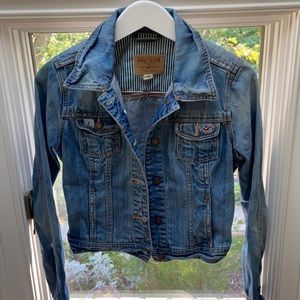 Hollister medium Wash fitted denim jacket